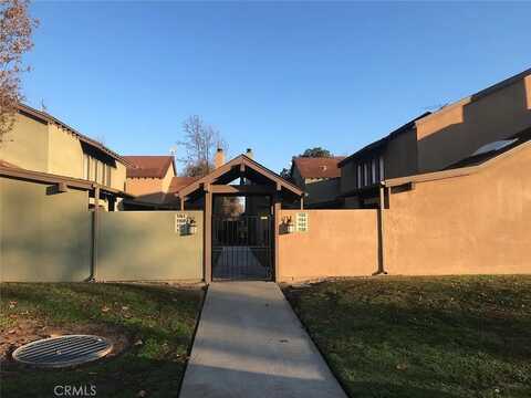 1136 Bel Aire Circle, Porterville, CA 93257