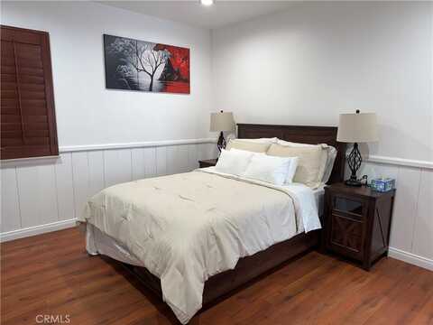 7029 Bellaire Avenue, North Hollywood, CA 91605