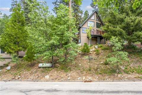 6429 Cedar Avenue, Angelus Oaks, CA 92305