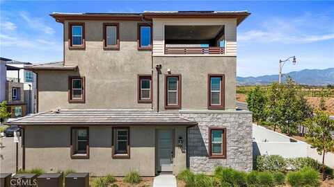 191 Lynx, Irvine, CA 92618