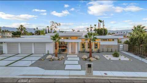 2100 E Sahara Road, Palm Springs, CA 92262