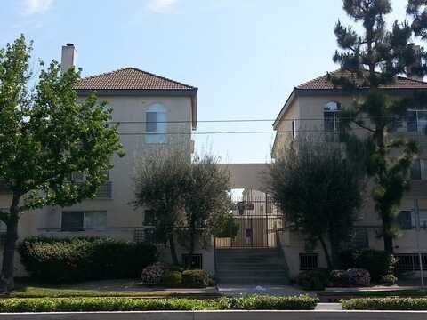 15000 Downey Avenue, Paramount, CA 90723