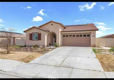 593 Catalpa, San Jacinto, CA 92582