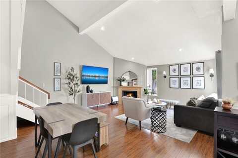 2501 W Sunflower Avenue, Santa Ana, CA 92704