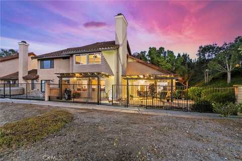 6001 E Montefino Lane, Anaheim Hills, CA 92807