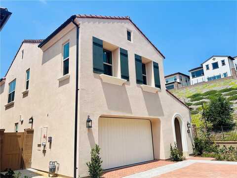 242 Maricopa, Irvine, CA 92618