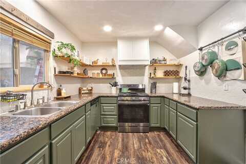 1271 Marjorie Place, Escondido, CA 92027