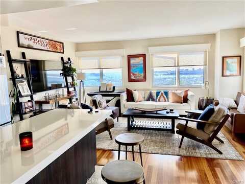 525 E Seaside Way, Long Beach, CA 90802
