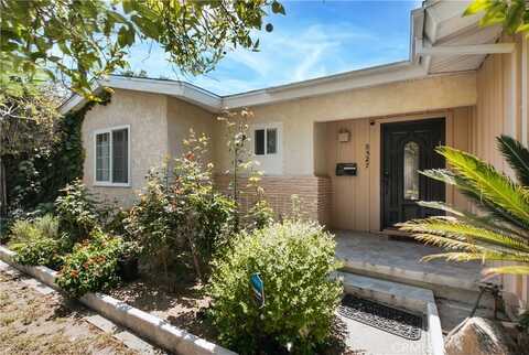 8527 Casaba Avenue, Winnetka, CA 91306