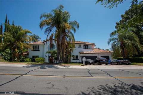 70 Dapplegray Road, Bell Canyon, CA 91307