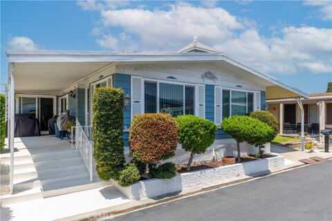 11730 Whittier Boulevard, Whittier, CA 90601