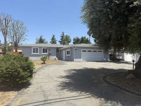 616 E 17th Ave, Escondido, CA 92025