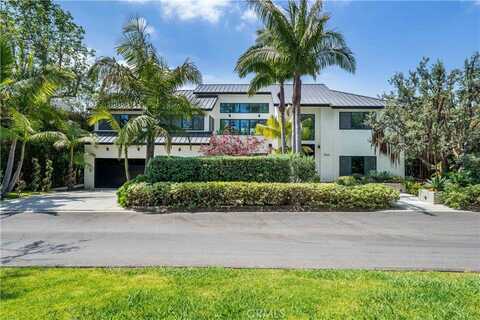 13524 D'Este Drive, Pacific Palisades, CA 90272