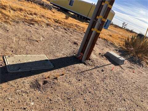 12729 Rochester Road, Phelan, CA 92371