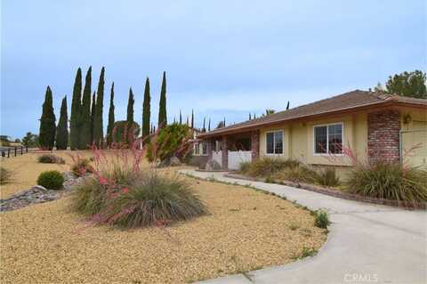 19180 Osceola Road, Apple Valley, CA 92307