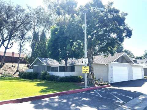 25511 Polaris Lane, Lake Forest, CA 92630