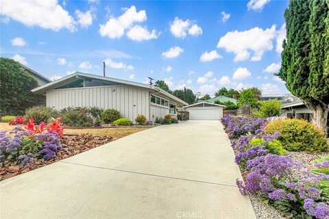 50 Quinta Vista Drive, Thousand Oaks, CA 91362