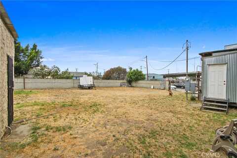 212 E Spruce Street, Compton, CA 90220