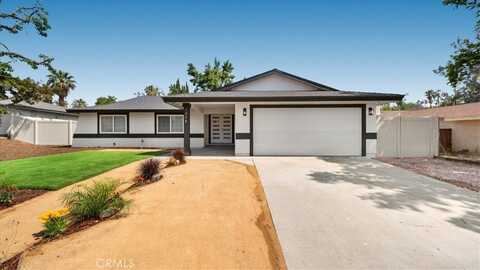 1208 Del Haven Court, Redlands, CA 92374