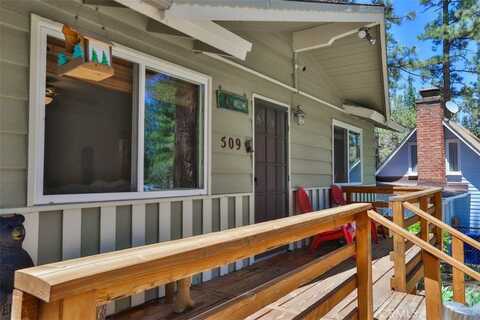 509 Beaumont Lane, Big Bear City, CA 92314