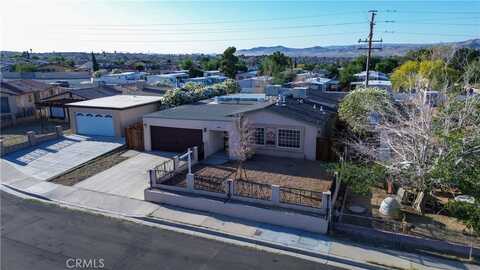 1013 Glacier Drive, Barstow, CA 92311