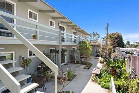 525 Catalina, Laguna Beach, CA 92651