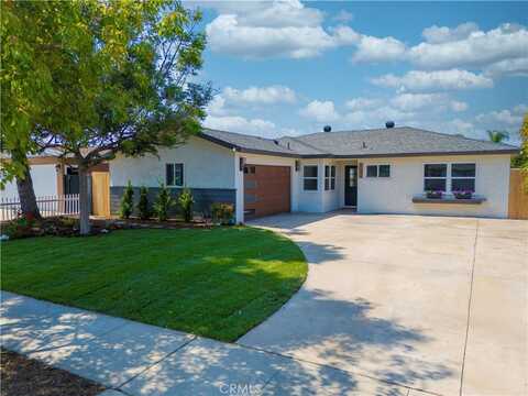2545 W Greenacre Avenue, Anaheim, CA 92801