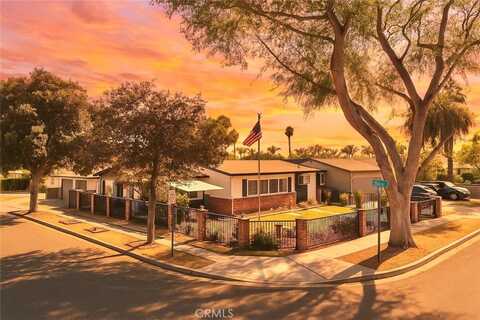 922 W Occidental Street, Santa Ana, CA 92707