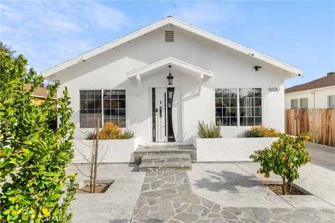 5030 Newcastle Avenue, Encino, CA 91316
