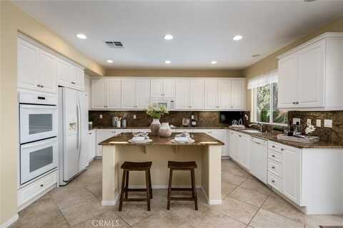 33850 Sattui Street, Temecula, CA 92592