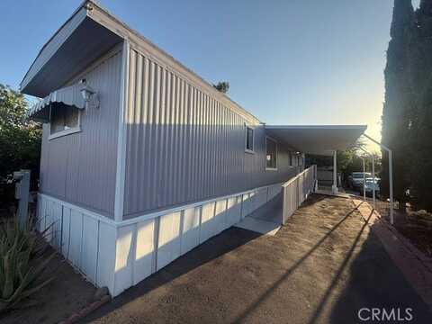 995 Pomona, Corona, CA 92882