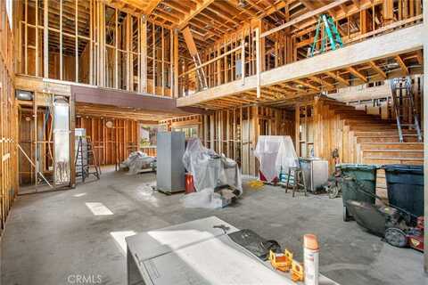 22661 Cove View Street, Canyon Lake, CA 92587