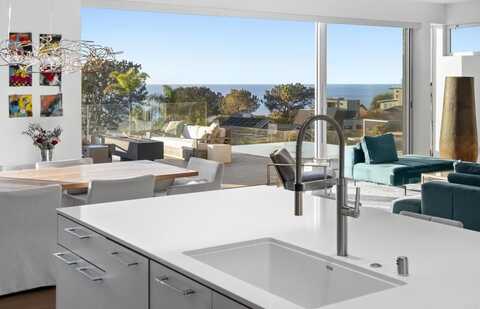 13675 Pine Needles Dr., Del Mar, CA 92014