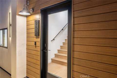 957 Everett Street, Los Angeles, CA 90026