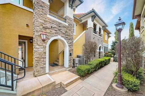 36 Via Sovana, Santee, CA 92071