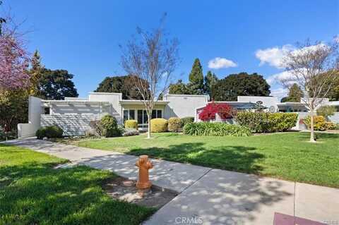 2111 Via Puerta, Laguna Woods, CA 92637