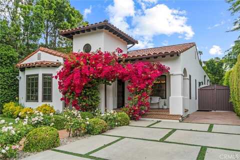 13133 Bloomfield Street, Sherman Oaks, CA 91423