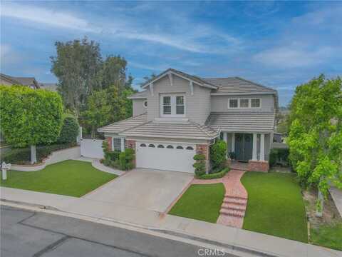 31 Crestview Drive, Rancho Santa Margarita, CA 92688