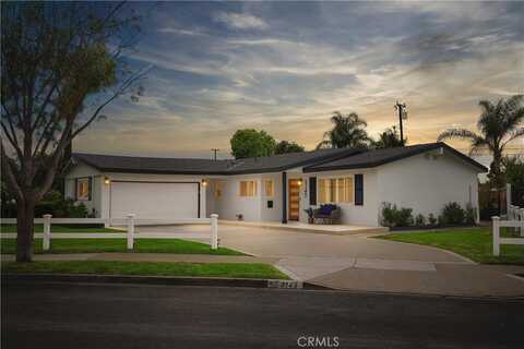 3145 Sicily Avenue, Costa Mesa, CA 92626