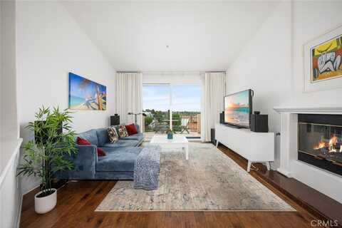 5142 Warner, Huntington Beach, CA 92649