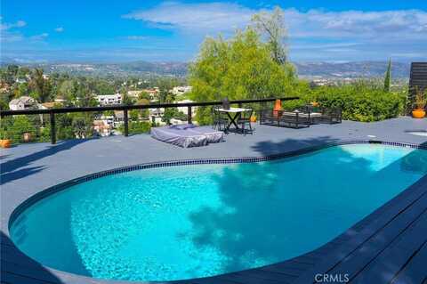 5177 Medina Road, Woodland Hills, CA 91364