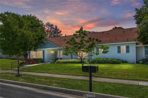 1558 E Citrus Avenue, Redlands, CA 92374