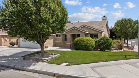 4616 W Avenue J2, Lancaster, CA 93536