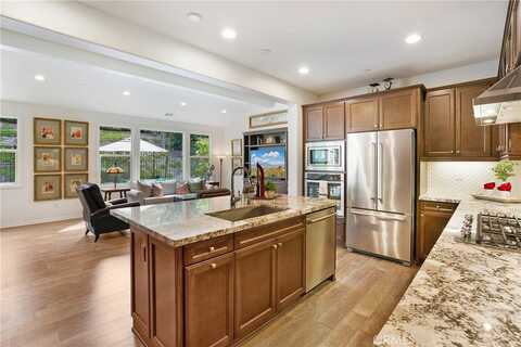 112 Cerrero Court, Rancho Mission Viejo, CA 92694