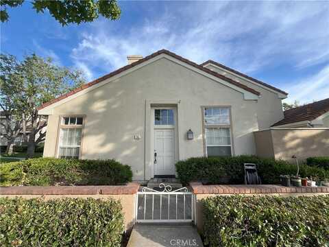54 Oxford, Irvine, CA 92612