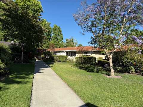 620 Avendia Sevilla, Laguna Woods, CA 92637