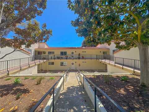 3327 Bahia Blanca E, Laguna Woods, CA 92637