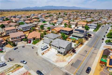 15082 Zircon Drive, Victorville, CA 92394