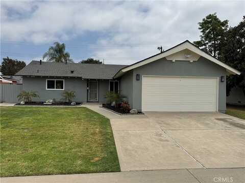 11262 Pine Street, Los Alamitos, CA 90720