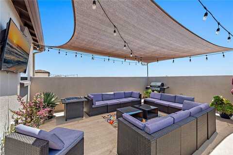 527 S Motif Street, Anaheim, CA 92805